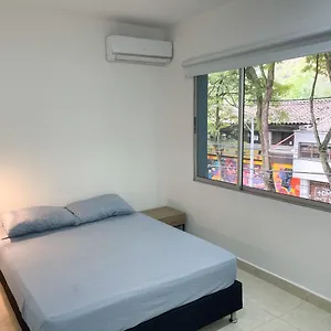 Apartamento Lleras דירה מדיין