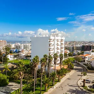mirachoro-iii-apartments.hotelaalgarve.com/